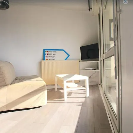 Appartement T1 Bis - - Lr130-b56 *
